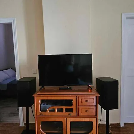 Nikola's House بيت للعطل *